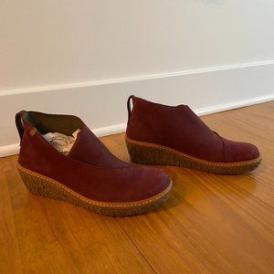 El Naturalista Myth Yggdrasil Leather Wedge Ankle Bootie - Burgundy - NWOT